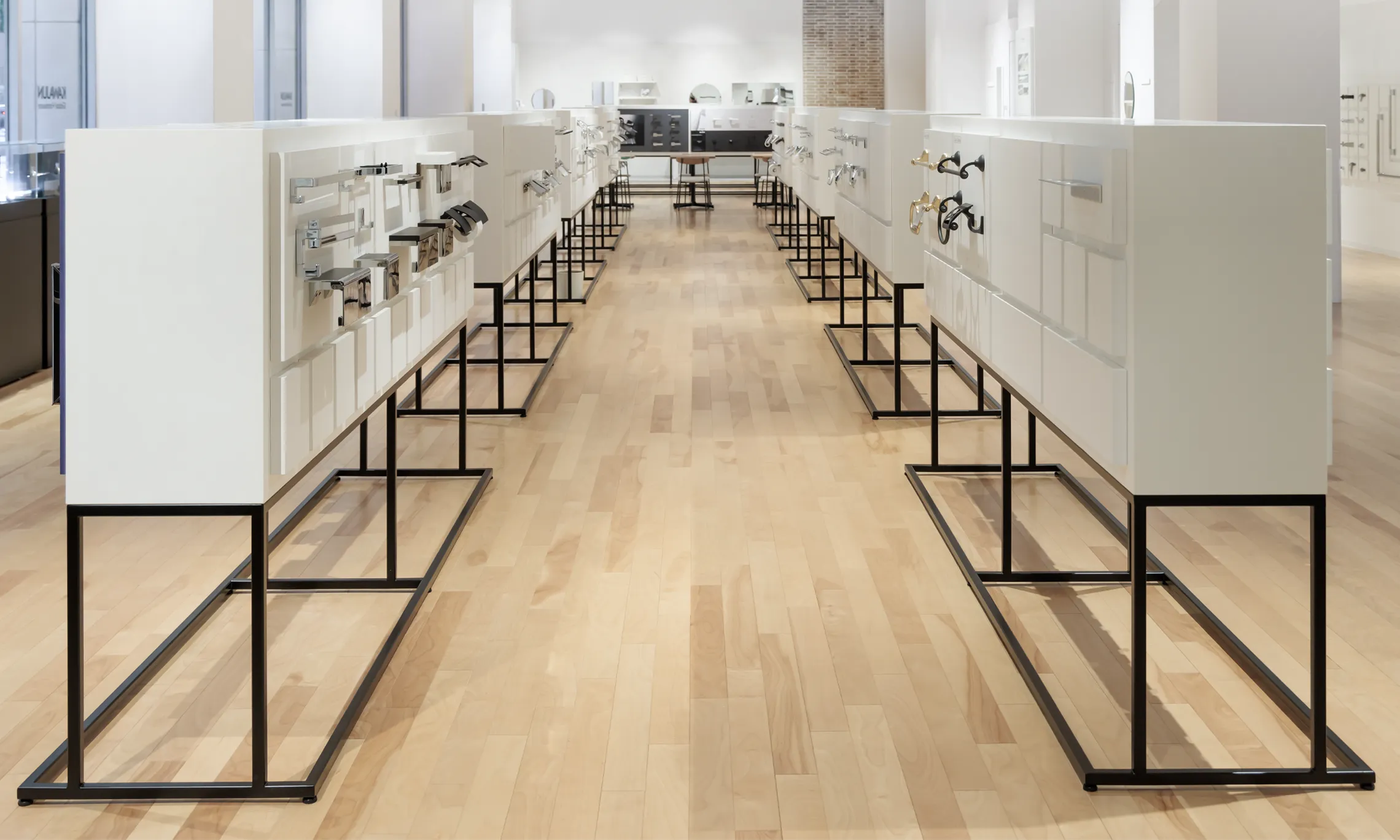 グローバルハードウェア事業部