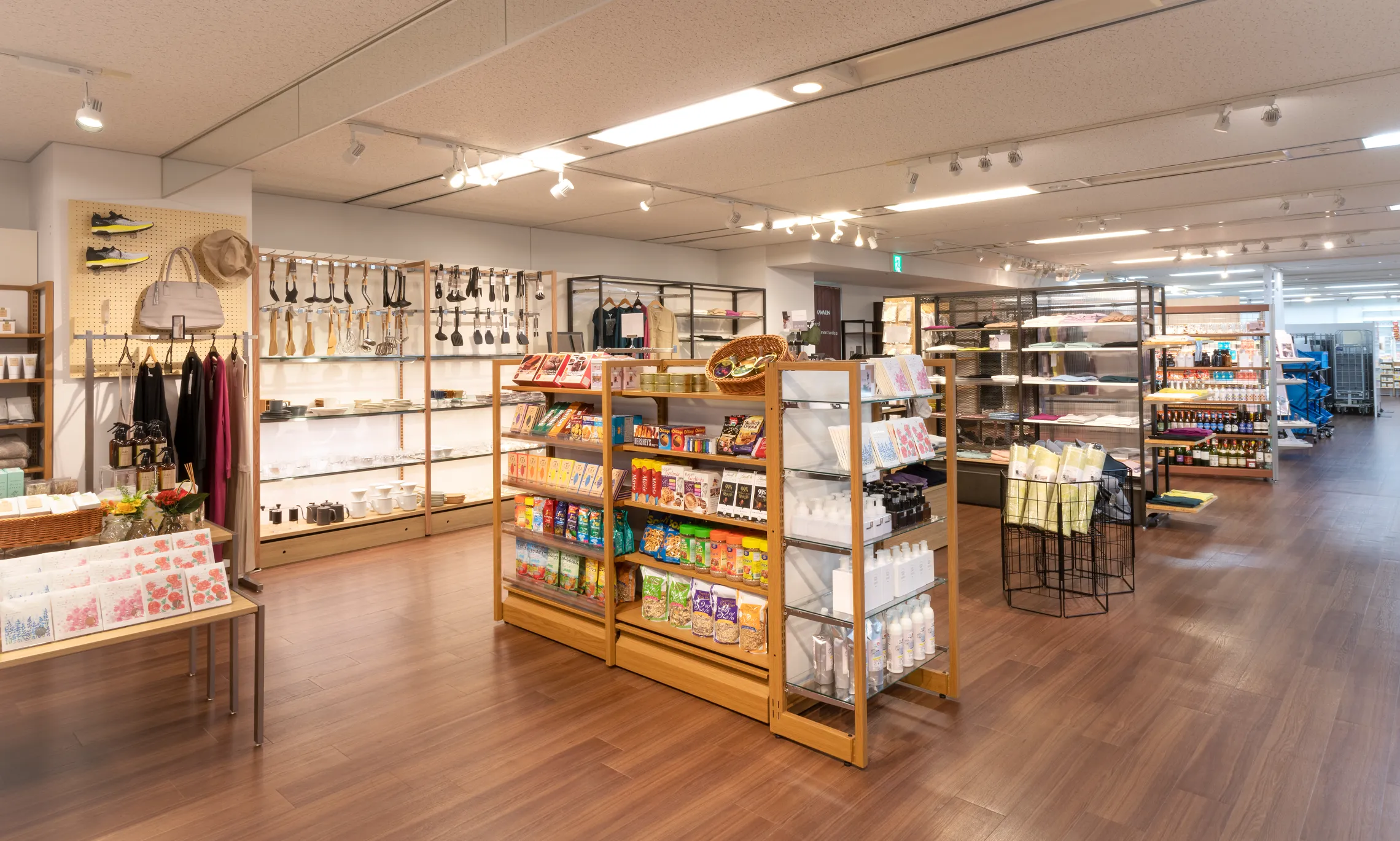 リテールソリューション事業部