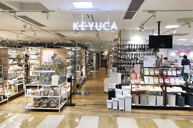 KEYUCAイオンモール上大岡京急店オープン店頭1